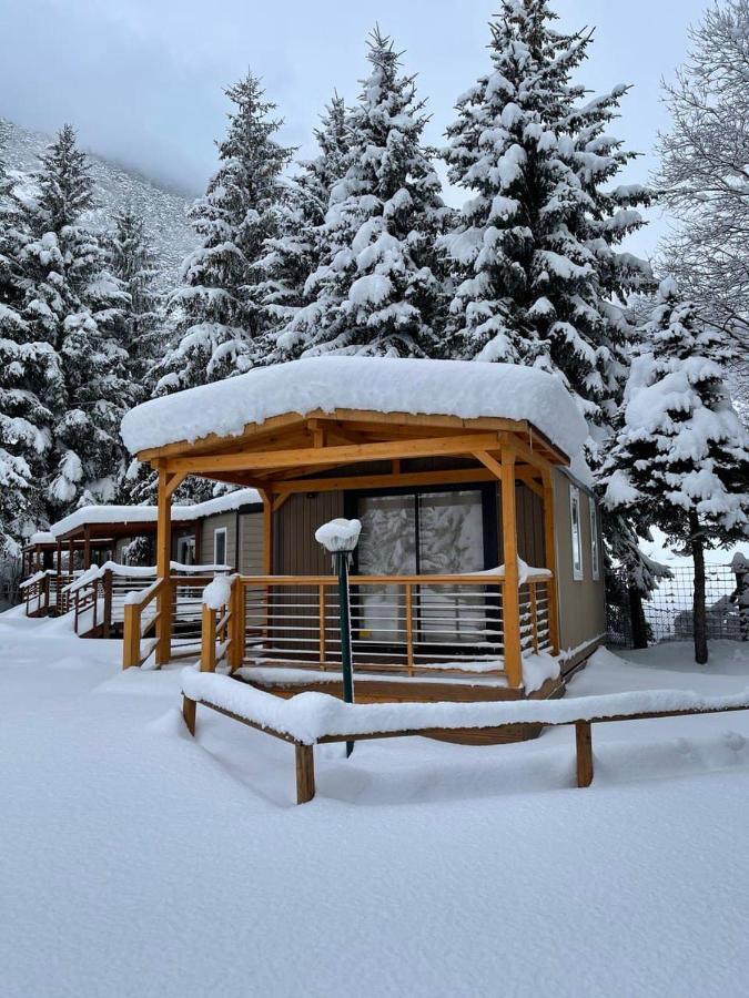 Gran Bosco Camping & Lodge Salbertrand Екстериор снимка
