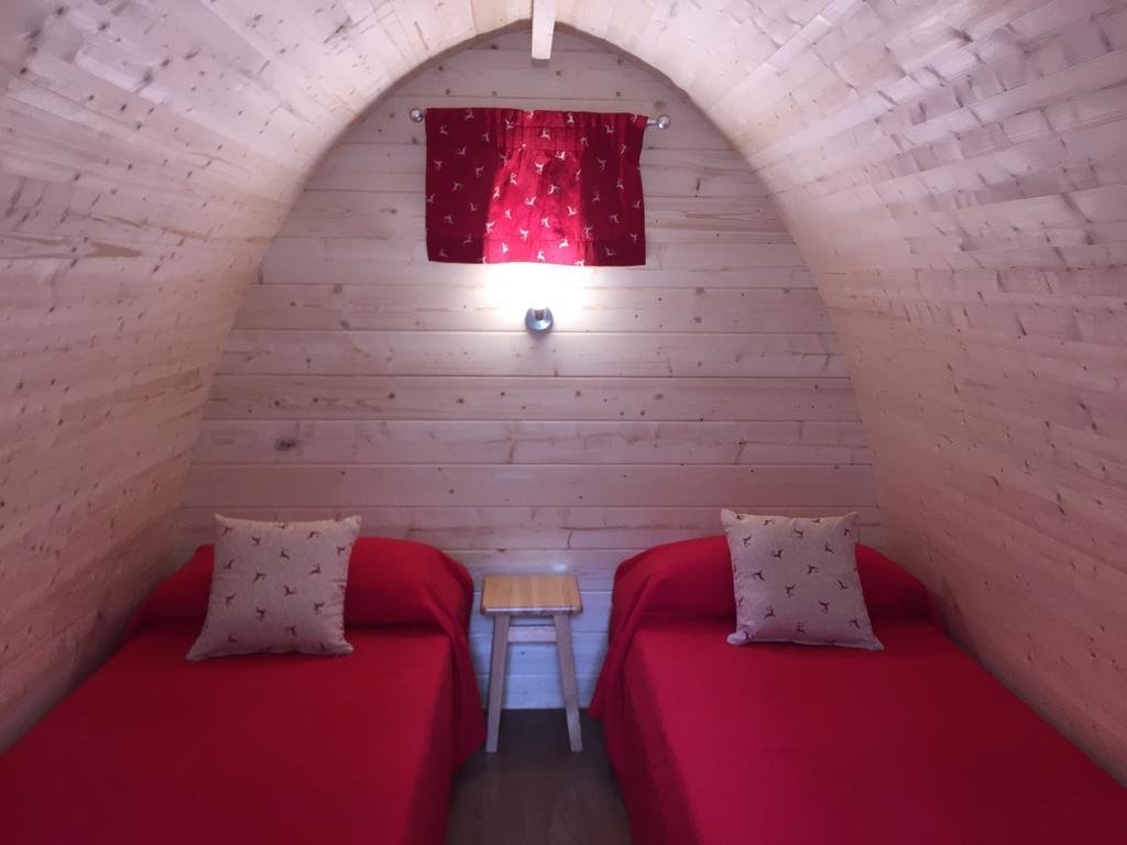 Gran Bosco Camping & Lodge Salbertrand Екстериор снимка